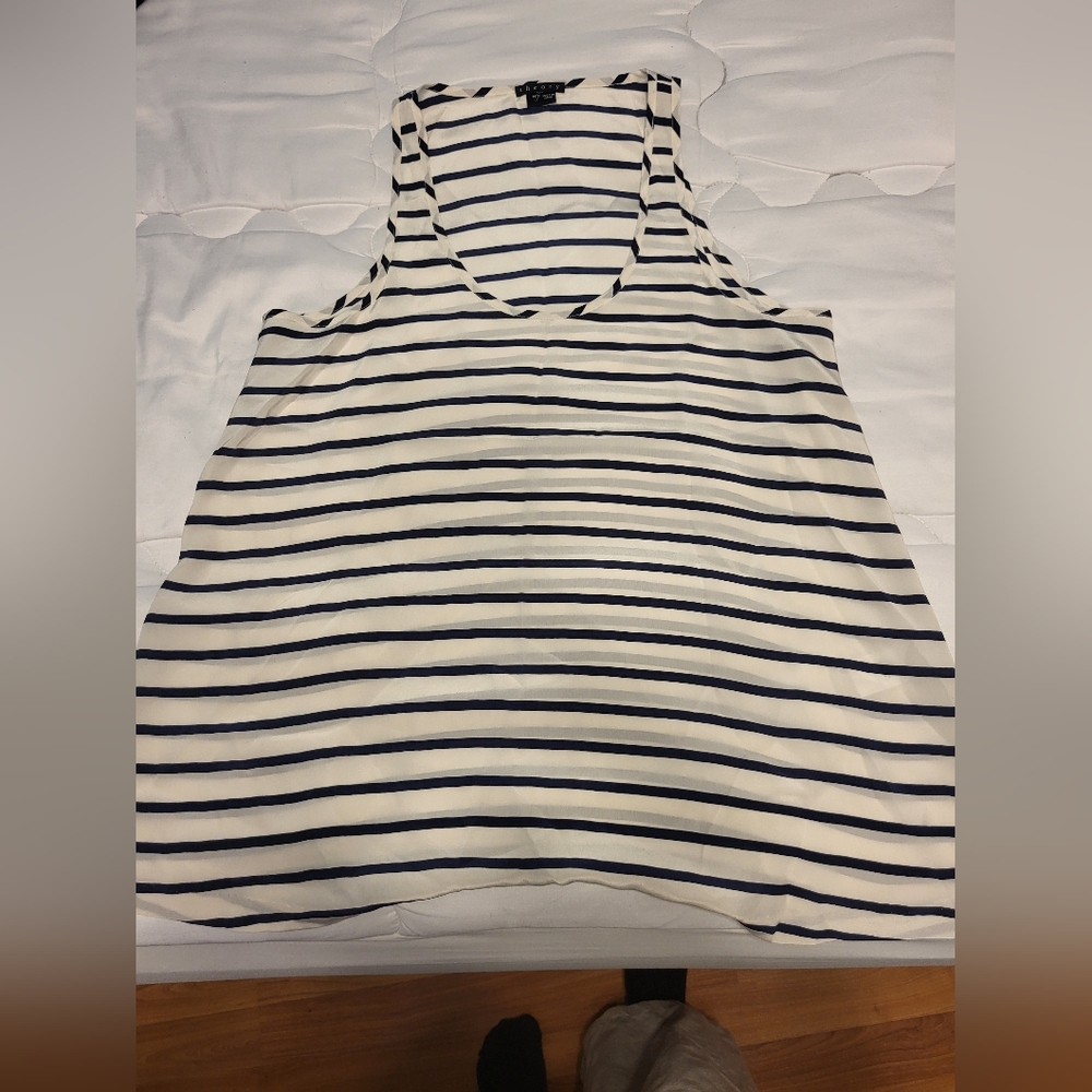 THEORY Lorrie Silk Striped Ivory/Navy Blouse Tank M
